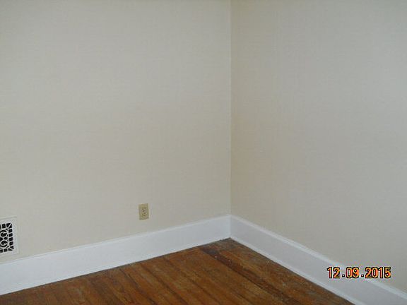 4th image of 283 Willow St