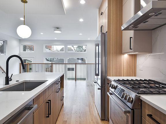 5th image of 5357 N Melvina Ave