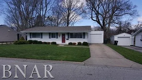 1108 Julienne Dr photo 1