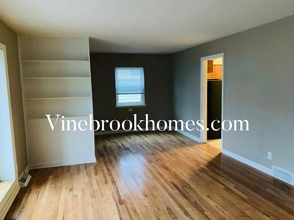 3rd image of 2054 Connecticut Ave