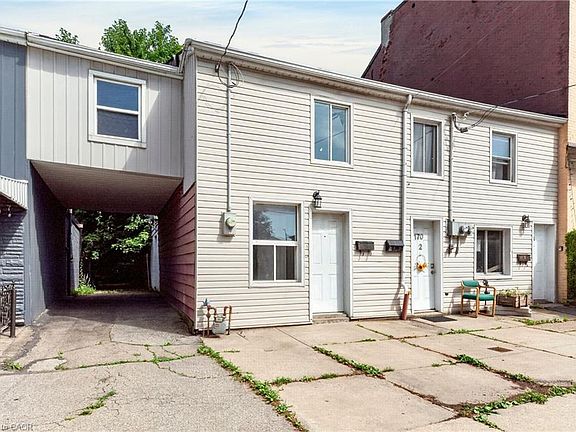 4th image of 170 1/2 Macnab St N