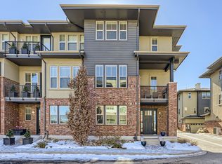179 S Monaco Pkwy, Denver, CO 80224