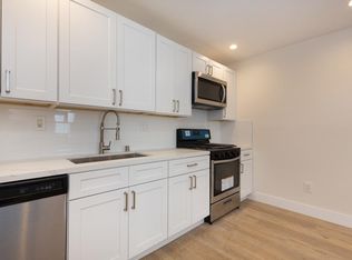 2526 W McFadden Ave APT D, Santa Ana, CA 92704