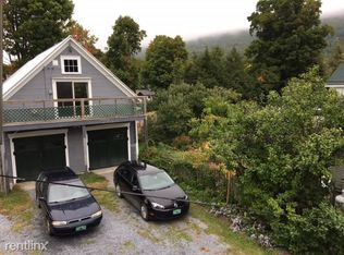 30 Church St, Bristol, VT 05443