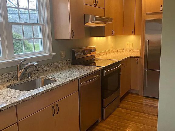 Galley Style Kitchen with all appliances- high end, and newer