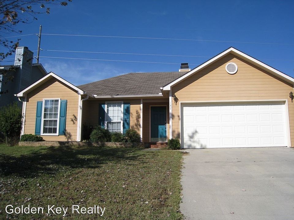 1st image of 137 Carriage Hill Dr