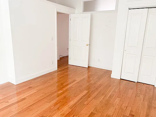 Rented by Ulas Real Estates Inc | media 22