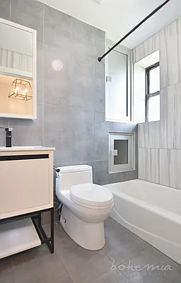 Rented by Bohemia Realty Group | media 35