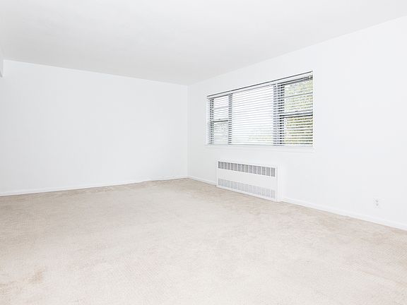 3rd image of 15-20 201st St #2F