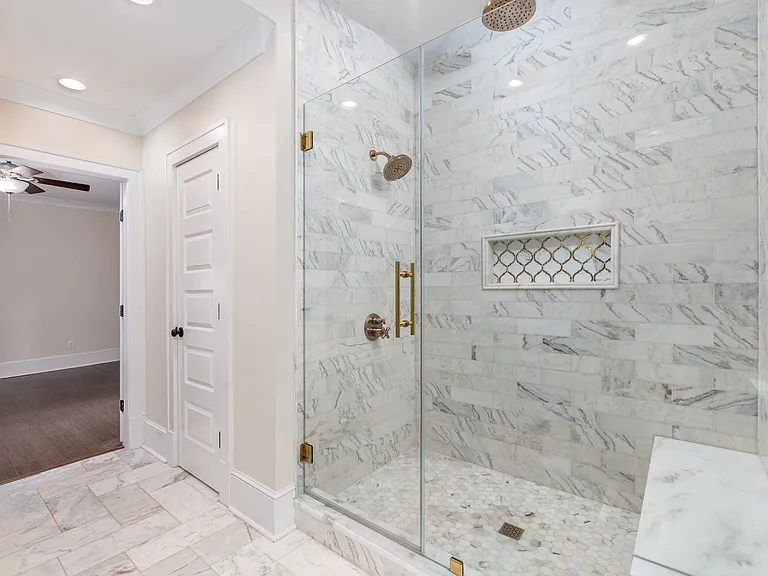 421 Heathcliff St — Photo 18
