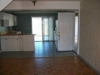 2nd image of 316 Heathcliff Dr