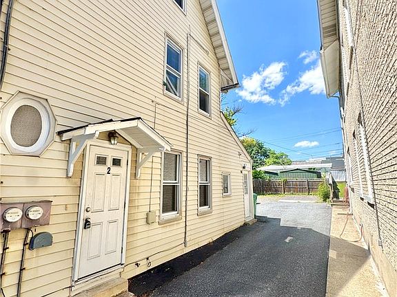 2nd image of 229 E Union Blvd #2