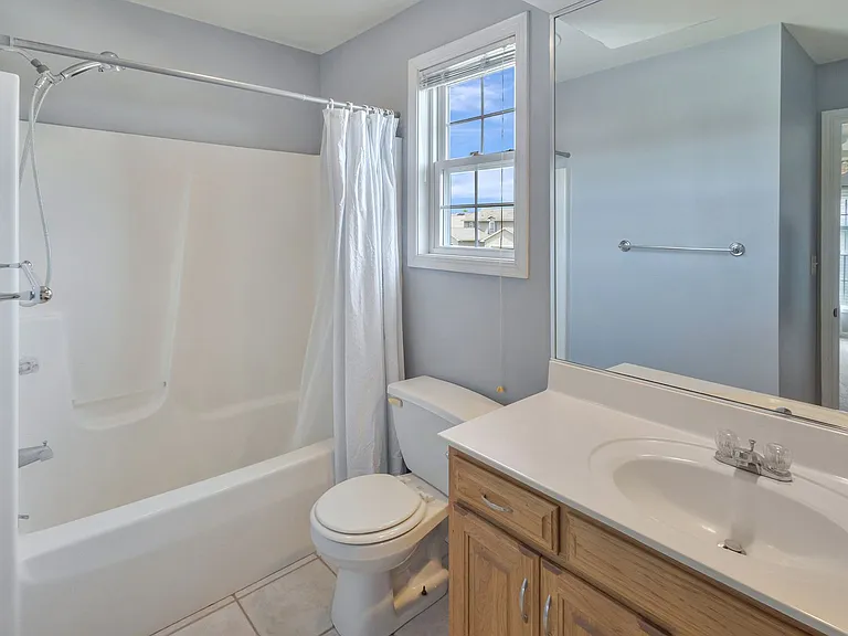 3907 Balmoral Dr — Photo 25