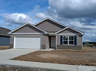 327 Glover Meadows Way, Mount Orab, OH 45154
