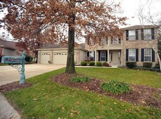 2763 Towne Oaks Dr, Saint Louis, MO 63129