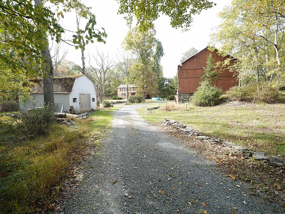 280 Log Tavern Rd, Milford, PA 18337 Zillow
