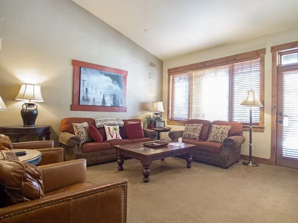 2905 Mountaineer Cir #Id1564275p, Steamboat Springs, CO 80487
