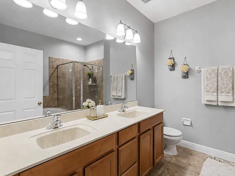13635 Hidden Forest Cir — Photo 8