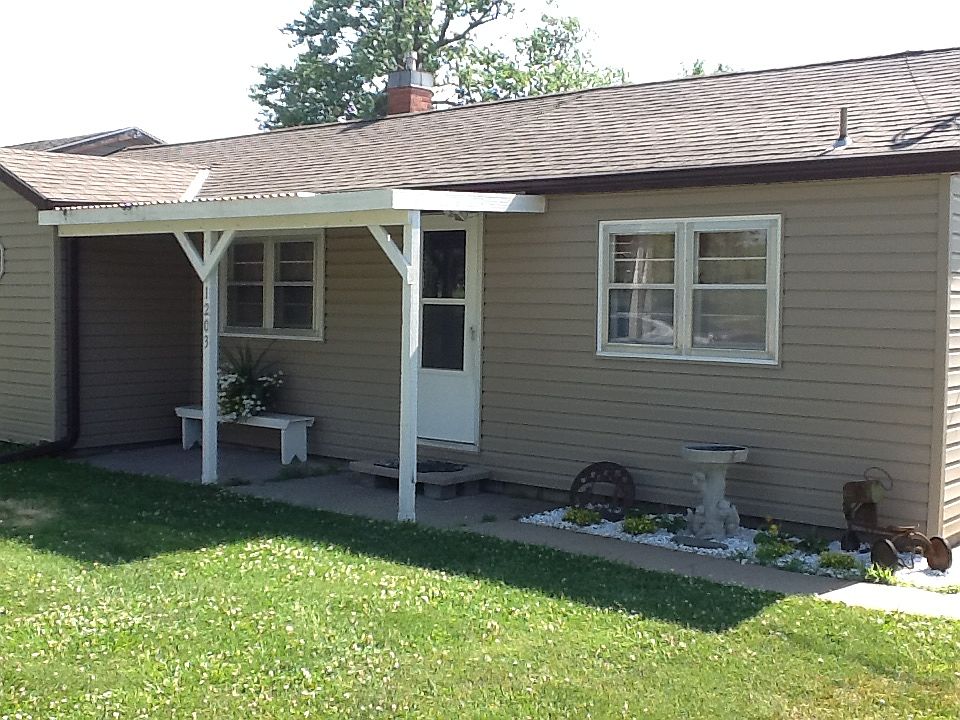 1st image of 1203 West St