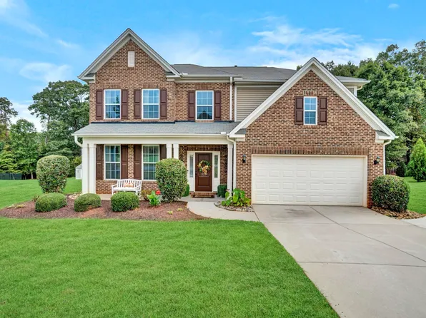 327 Swift Water Ln, Inman, SC 29349