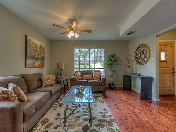 5th image of 2503 Glen Springs Way