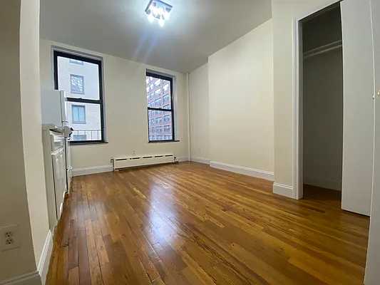 Rented by Bond New York | media 12