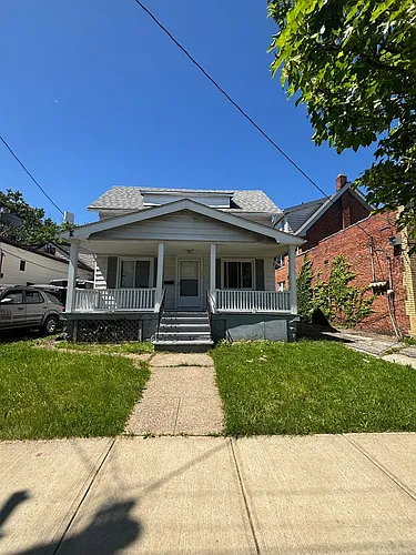 800 London Rd Photo 1