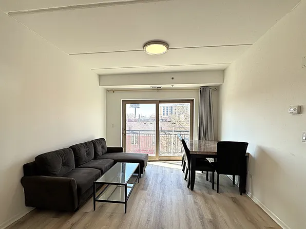 2322 S Canal St Unit 302, Chicago, IL 60616