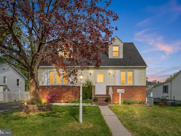 222 Chelsea Rd, Pasadena, MD 21122