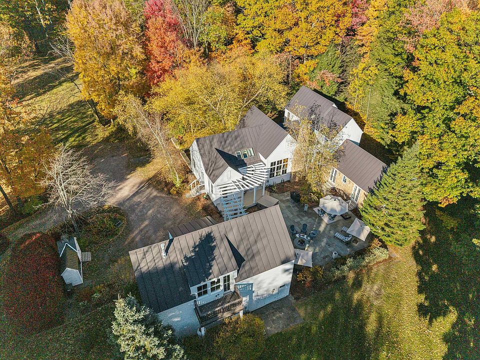 1st image of 690 Orchard Shore Road
