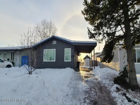 4214 E 8th Ave, Anchorage, AK 99508