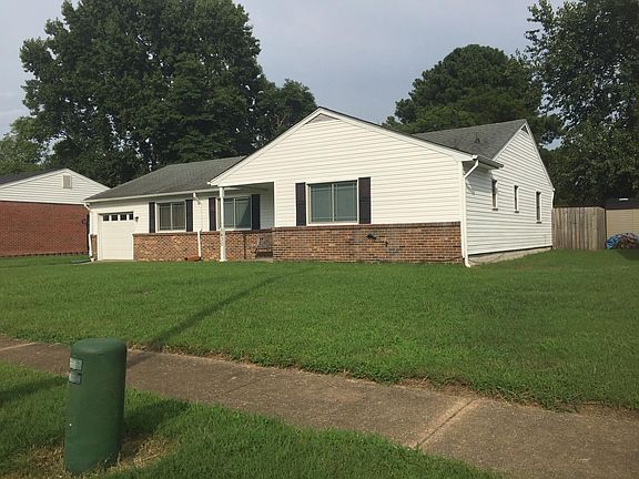 5th image of 5430 Hunt Club Dr