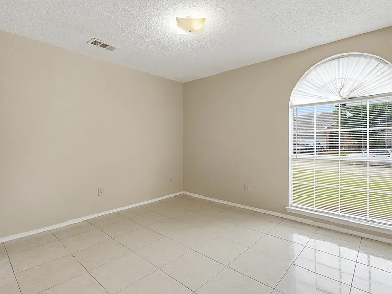 6720 Elk Trl — Photo 16