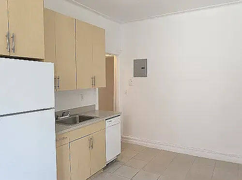 48-16 46th Street — Photo 3