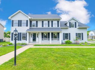 7085 N Aycliffe Dr, Peoria, IL 61614