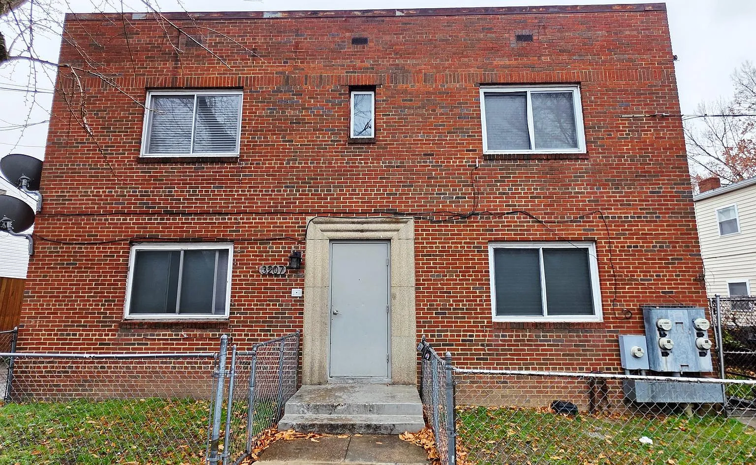3 bed, 850 sqft, $1,800 — Photo 4