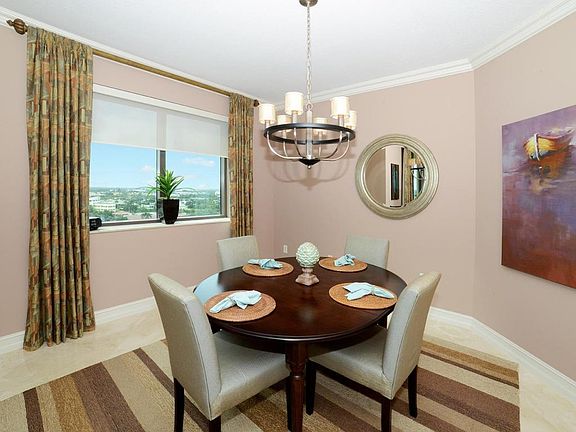 Home For Sale In The Landmark