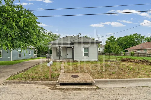 4214 Johnson St Photo 1