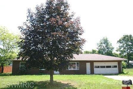 1st image of 2863 E Algonquin Dr