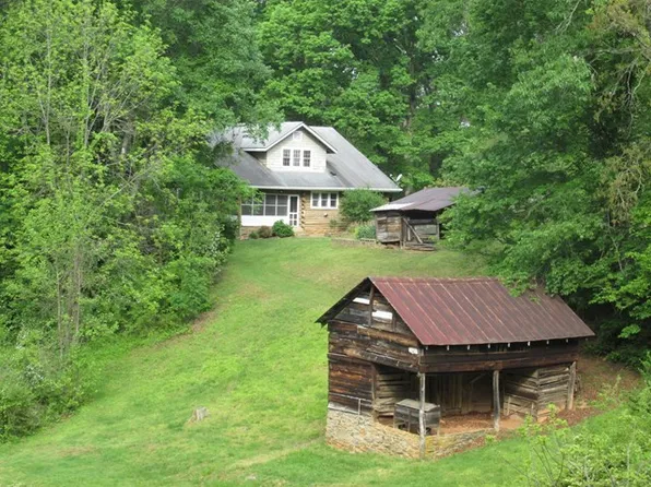 4160 Highway 19 W, Bryson City, NC 28713