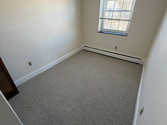 5th image of 0 Brattle Dr APT 1