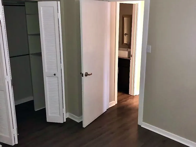 5855 Darlington Rd — Photo 27