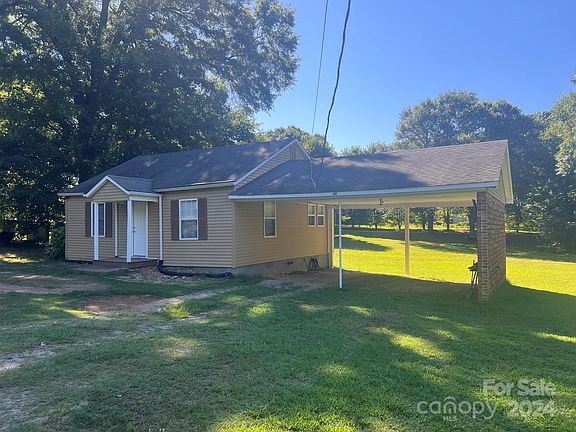 3rd image of 293 Estate Dr