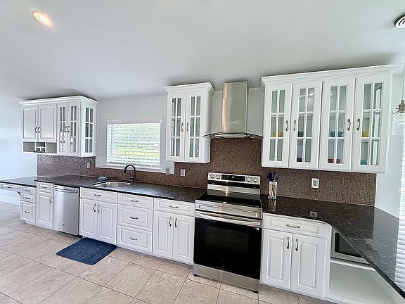 4th image of 264 Patrick Mill Cir