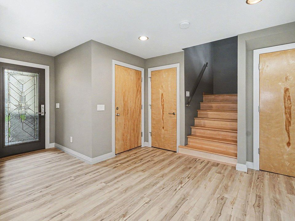 41285 Belvidere St, photo 6