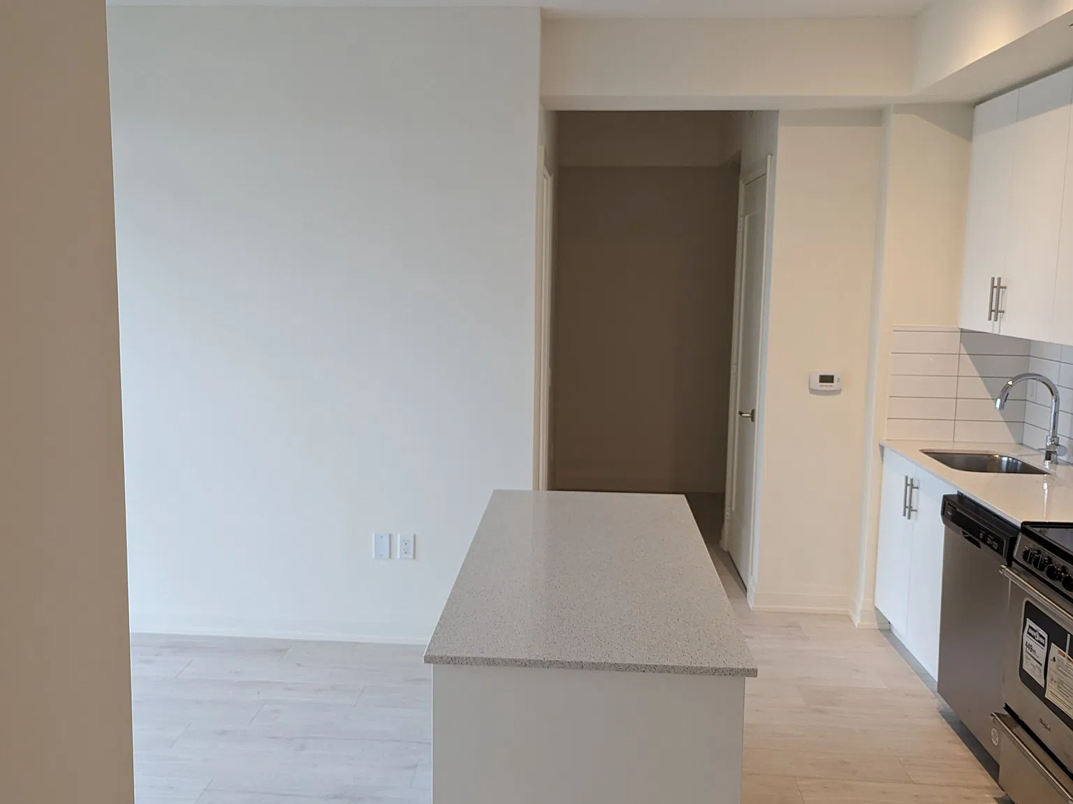 3 bed, $2,800 — Photo 3