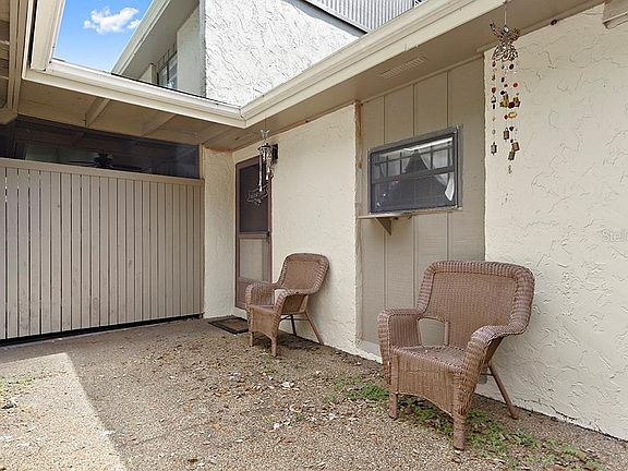 5th image of 8001 Jasmine Dr