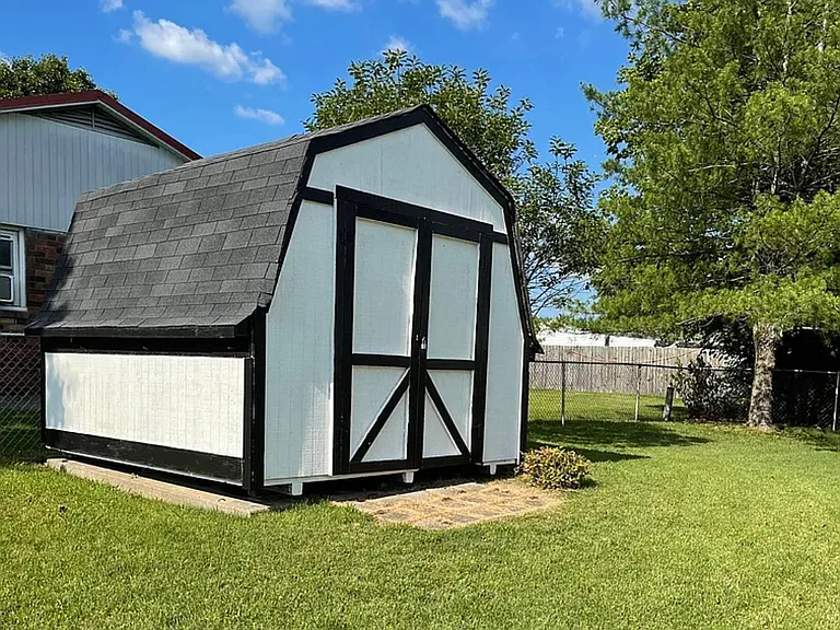 209 Mount Vernon Dr — Photo 3