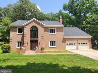 4133 Elizabeth Ln, Fairfax, VA 22032