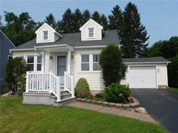 155 South Dr, Rochester, NY 14612